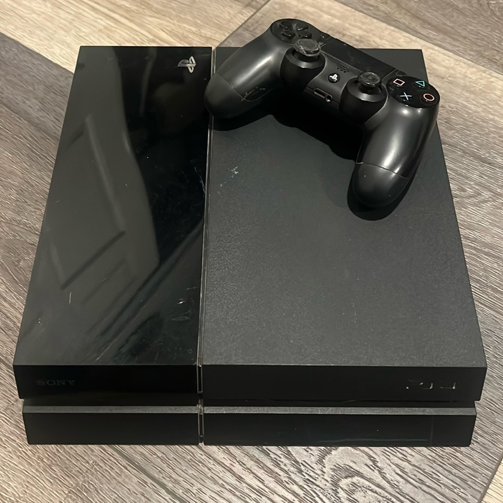 PS4